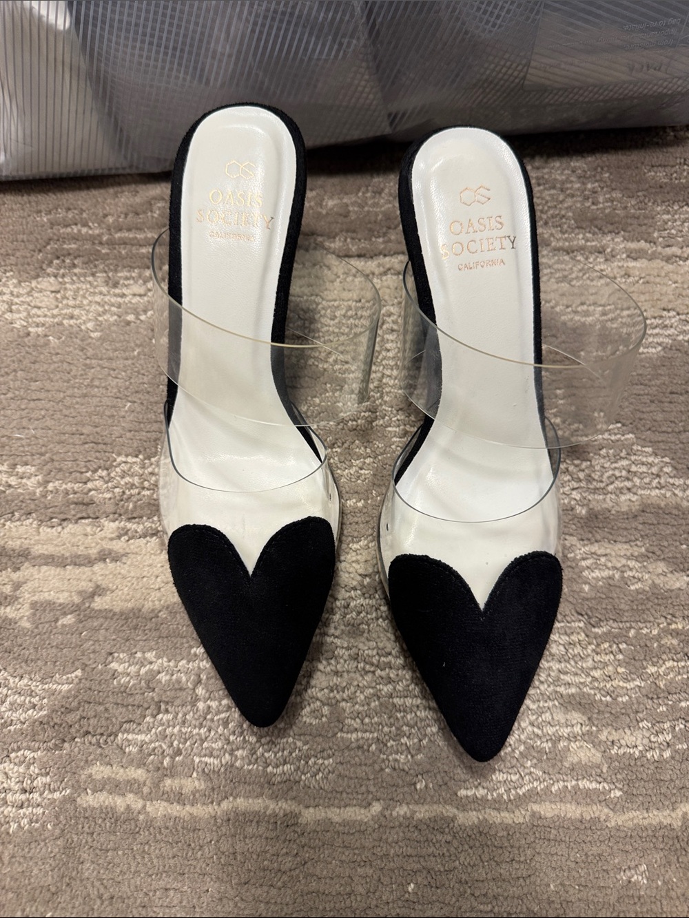 Society Black Heart-Toe Clear Strap Mule